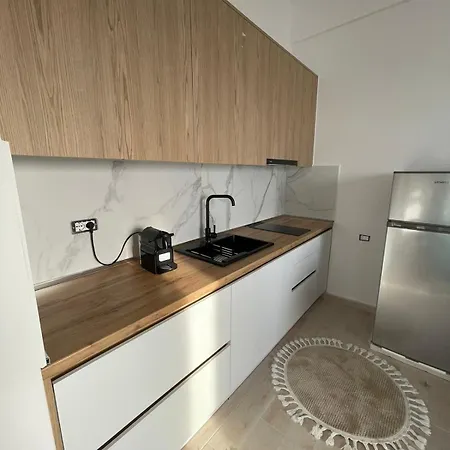 Bardhi M Bay Blu Apartment *